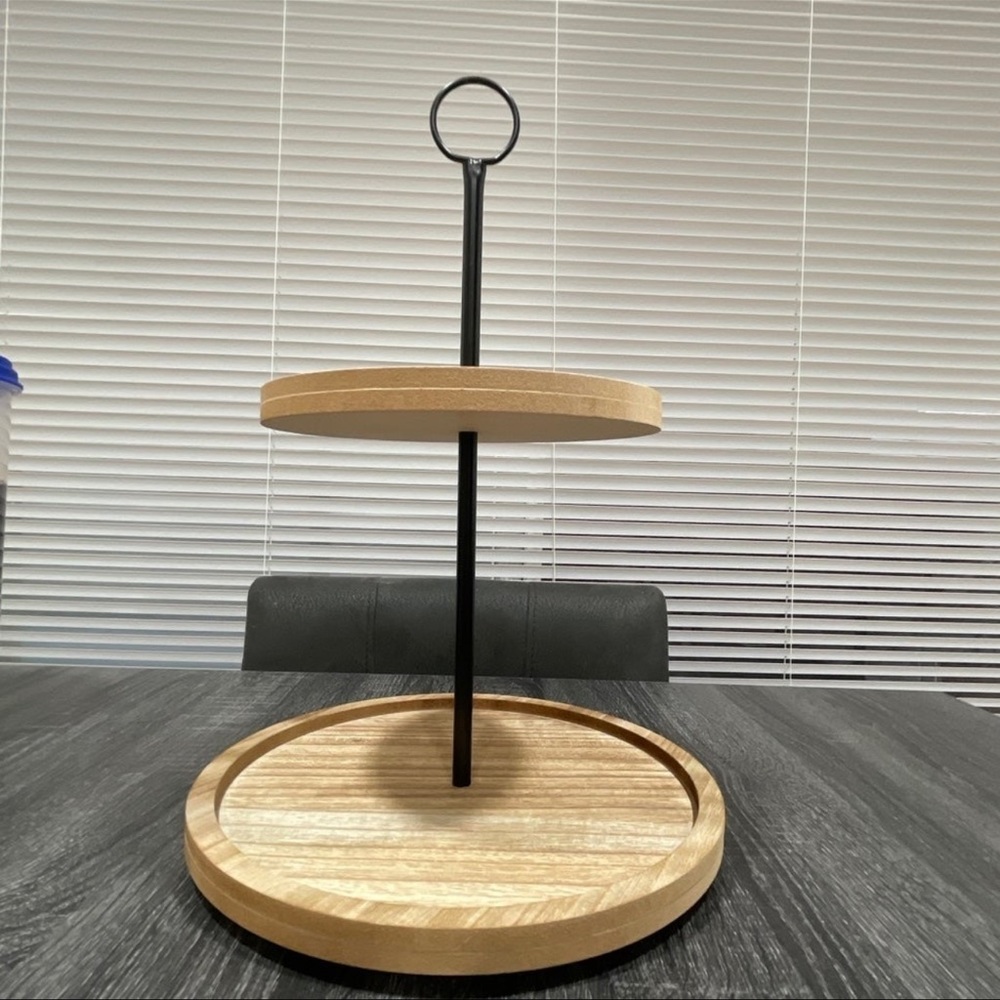 Two tiered tray